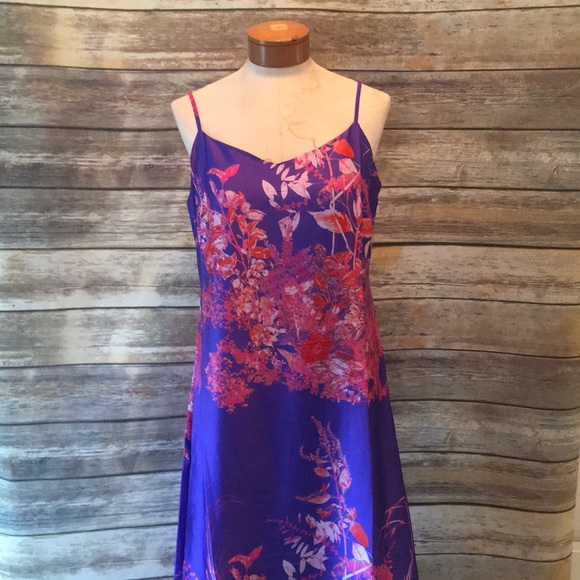 Banana Republic Dresses & Skirts - Banana Republic Silk Dress, Size 10